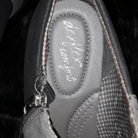 Shoes - Picture 4 of 4